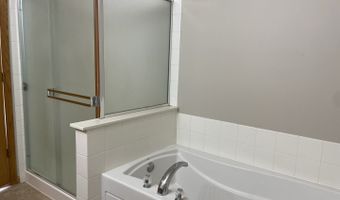 1531 Millbrook Rd, Algonquin, IL 60102