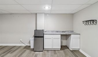 1214 NW Applewood St, Ankeny, IA 50023