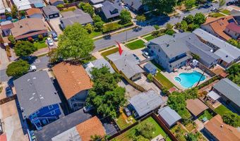 911 N Dos Robles Pl, Alhambra, CA 91801