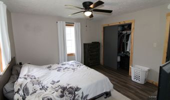 12366 Pleasanton Rd, Athens, OH 45701