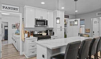 3516 Las Vegas Dr, Oceanside, CA 92054