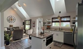 2064 Mace Dr, Albany, OH 45710