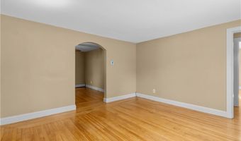 74 Park View Blvd, Cranston, RI 02910