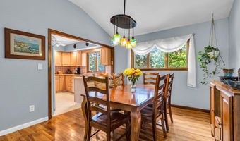 26 Allen Dr, Allentown, NJ 08501