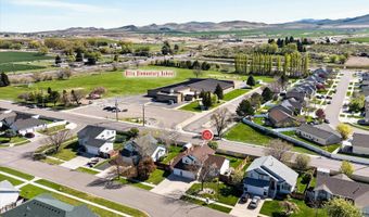 5470 Shenandoah Dr, Chubbuck, ID 83202
