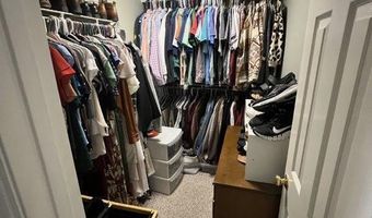 712 Matney Ln, Apex, NC 27502