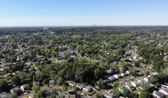 2921 SENAK Rd, Abington, PA 19001