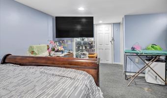 33 Murray St, Ansonia, CT 06401