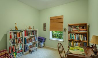 98 Sawyer Ln, Apalachicola, FL 32320