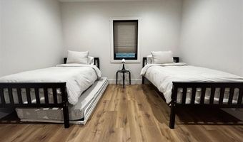 1228 12th St, Cody, WY 82414