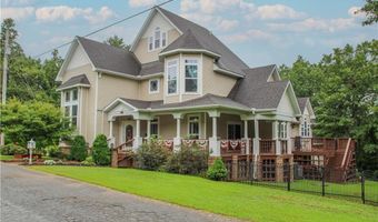 2 Ewes Ln, Bella Vista, AR 72715
