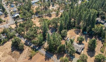 525 Keyes Ave, Angwin, CA 94508