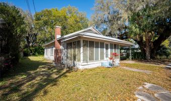 112 1ST St NW, Fort Meade, FL 33841
