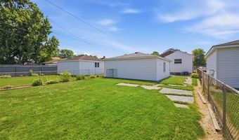 15924 Hanover Ave, Allen Park, MI 48101