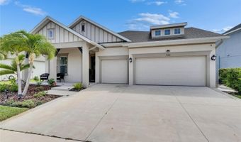 7420 PARADISO Dr, Apollo Beach, FL 33572