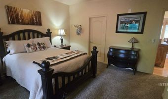 578 Hatch Rd, Cascade, ID 83611