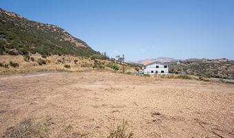 196 ARNOLD Way, Alpine, CA 91901