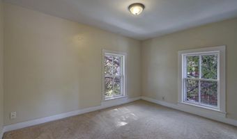 231 E WINNEBAGO St, Appleton, WI 54911