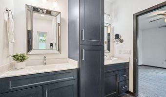 5161 Wildlife View Ct, Allenton, WI 53002