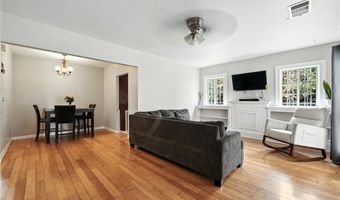 1010 69th St, Los Angeles, CA 90044