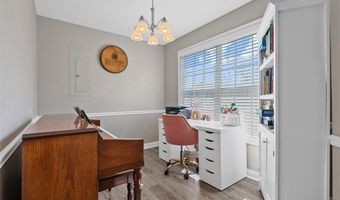 201 Elmwood Dr, Auburn, KY 42206