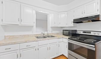 16300 LIVINGSTON Rd, Accokeek, MD 20607