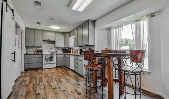5708 3rd St, Lubbock, TX 79416