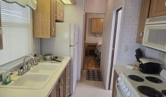 600 S Idaho Rd 120, Apache Junction, AZ 85119