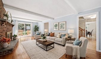194 Paine St, Bellingham, MA 02019
