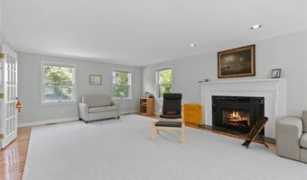 30 Battery Ln, Jamestown, RI 02835