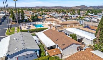 4660 N River Rd 17, Oceanside, CA 92057