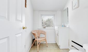 717 S 6th Ave, Absecon, NJ 08205