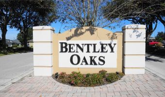 104 BENTLEY OAKS Blvd, Auburndale, FL 33823