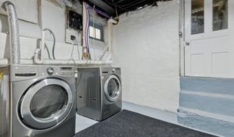 3804 MANAYUNK Ave, Philadelphia, PA 19128