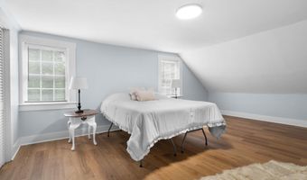 5 Bond St, Brookline, NH 03033