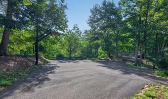 14 VICKIE Way, Basye, VA 22810