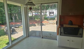 1115 W Maumee St, Adrian, MI 49221