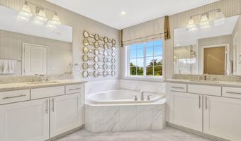 21491 WILLOW BREEZE Sq, Ashburn, VA 20147