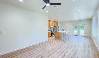 1106 S Stockton St, Ada, OK 74820