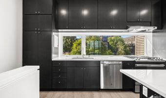 704 Top Rail Ln #704, Anchorage, AK 99501