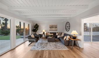 701 E Fallbrook St, Fallbrook, CA 92028