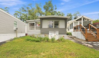 2200 W Orland Rd 4, Angola, IN 46703
