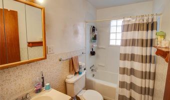 941 Douglas St, Alton, IL 62002