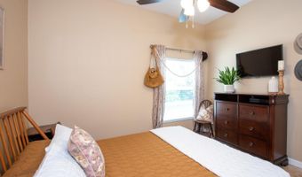 557 BIMINI BAY Blvd, Apollo Beach, FL 33572