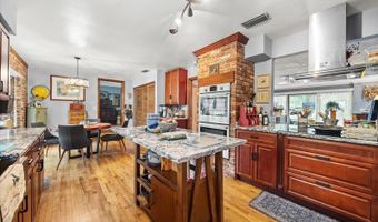295 FRANCES Cir, Altamonte Springs, FL 32701