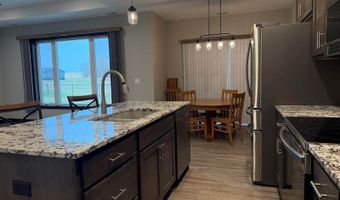 640 S 9th St, Akron, IA 51001
