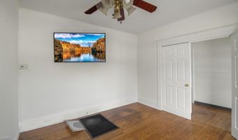 10729 N Main St, Archdale, NC 27263