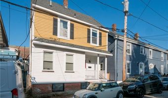 29 Anthony St, Newport, RI 02840