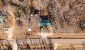 951 AA Hwy, Alton, MO 65606