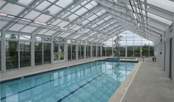 19 Mill Rd 19, Danbury, CT 06810